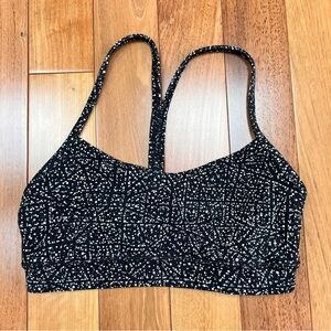Lululemon Black & White Sports Bra- 2/4